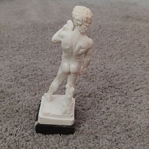 Michelangelo's David Nude Made In Italy 9" Tall Marble Base - Picture 3 of 7